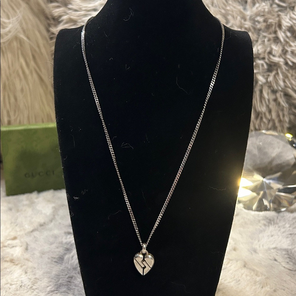 Gucci Blind For Love Necklace